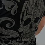 Laden Sie das Bild in den Galerie-Viewer, MVL Hexagon Totenkopf-Poloshirt - schwarz