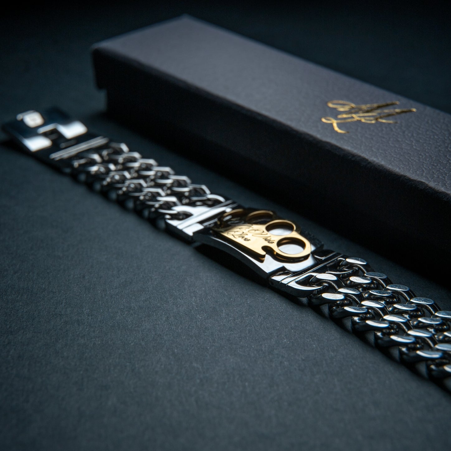 MVL Bracelet - Silver/gold